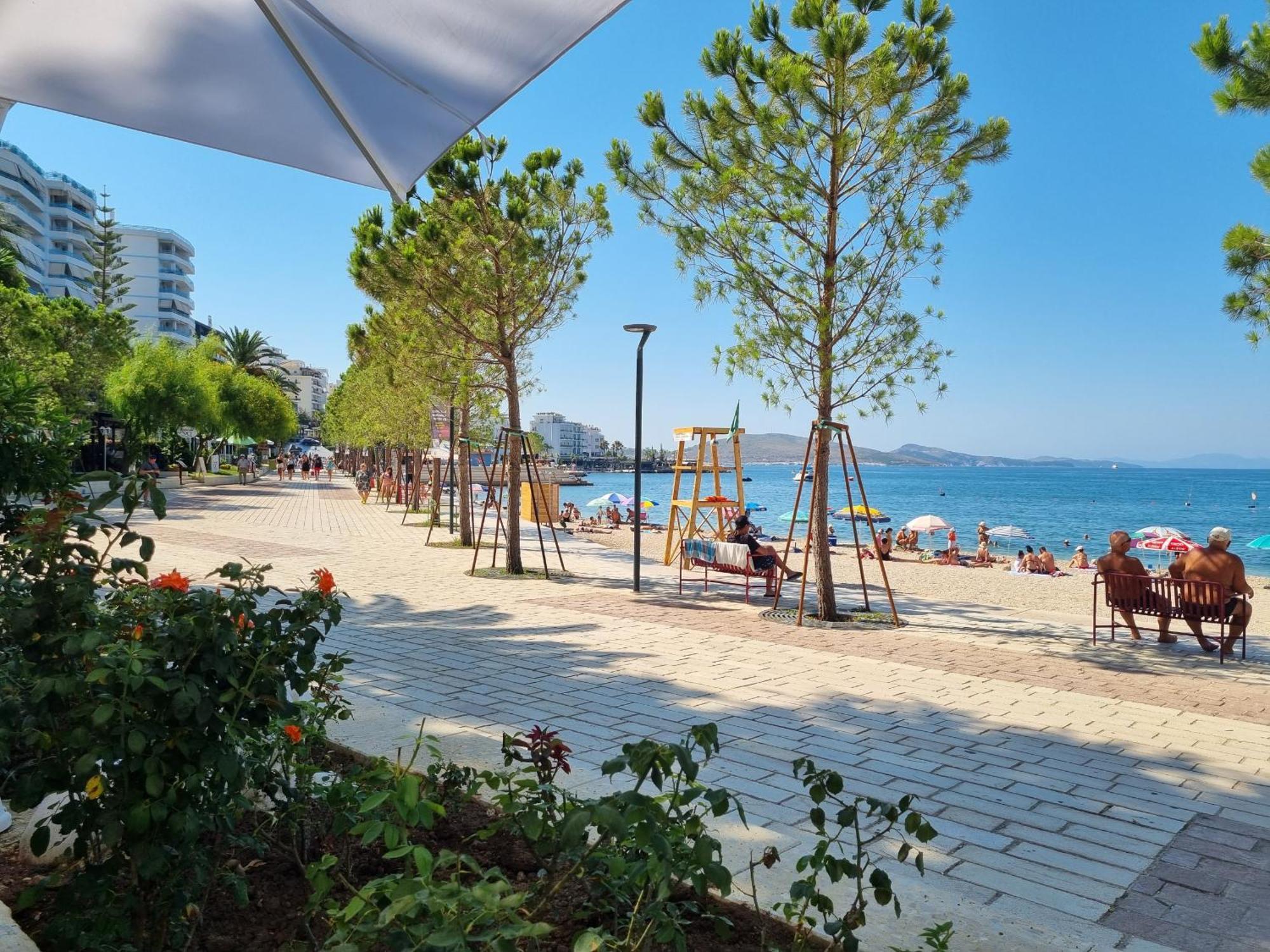 Saint Tropez Apartment Sarandë Exteriér fotografie
