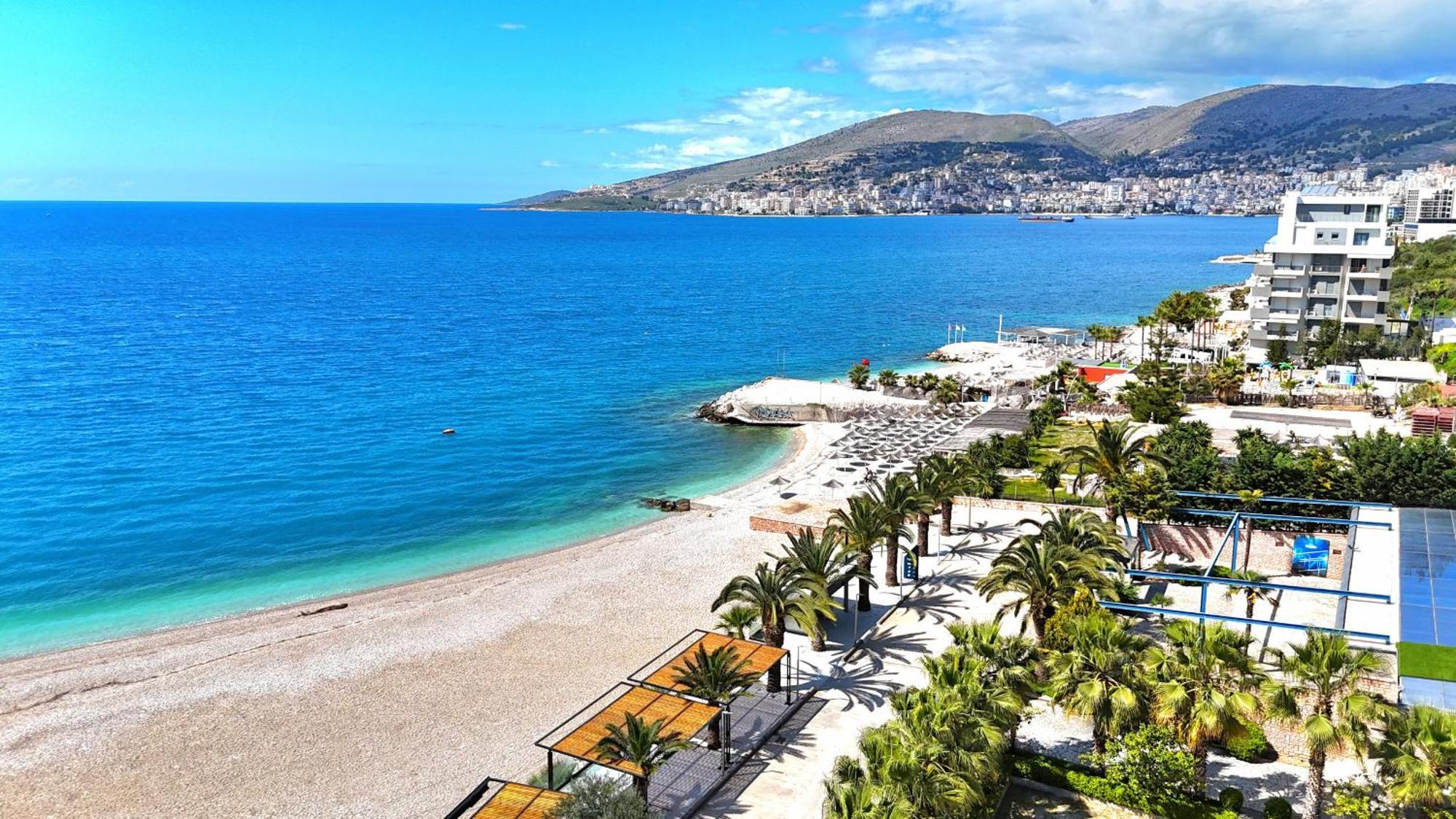Saint Tropez Apartment Sarandë Exteriér fotografie